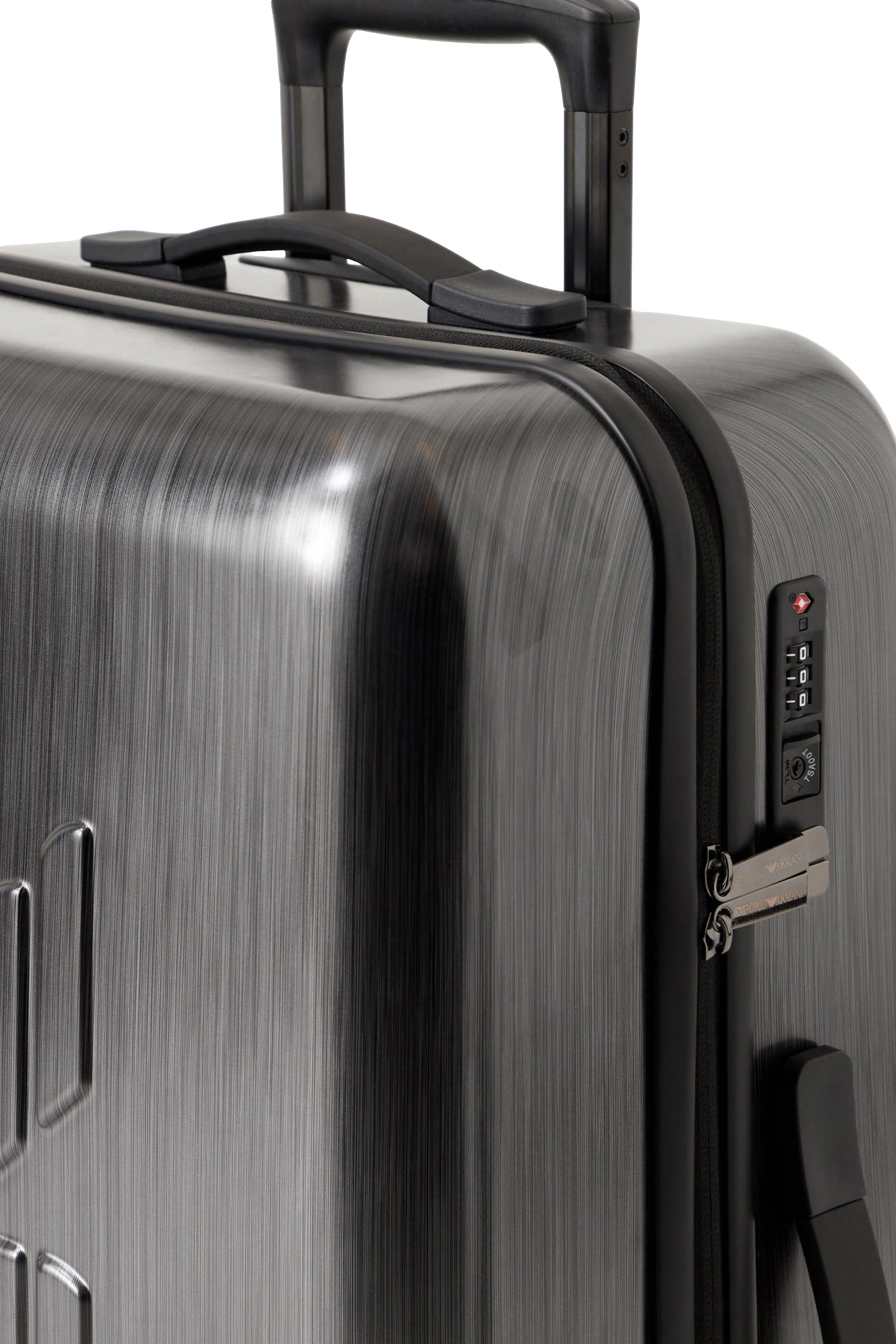 حقيبة سفر بعجلات متوسطة الحجم