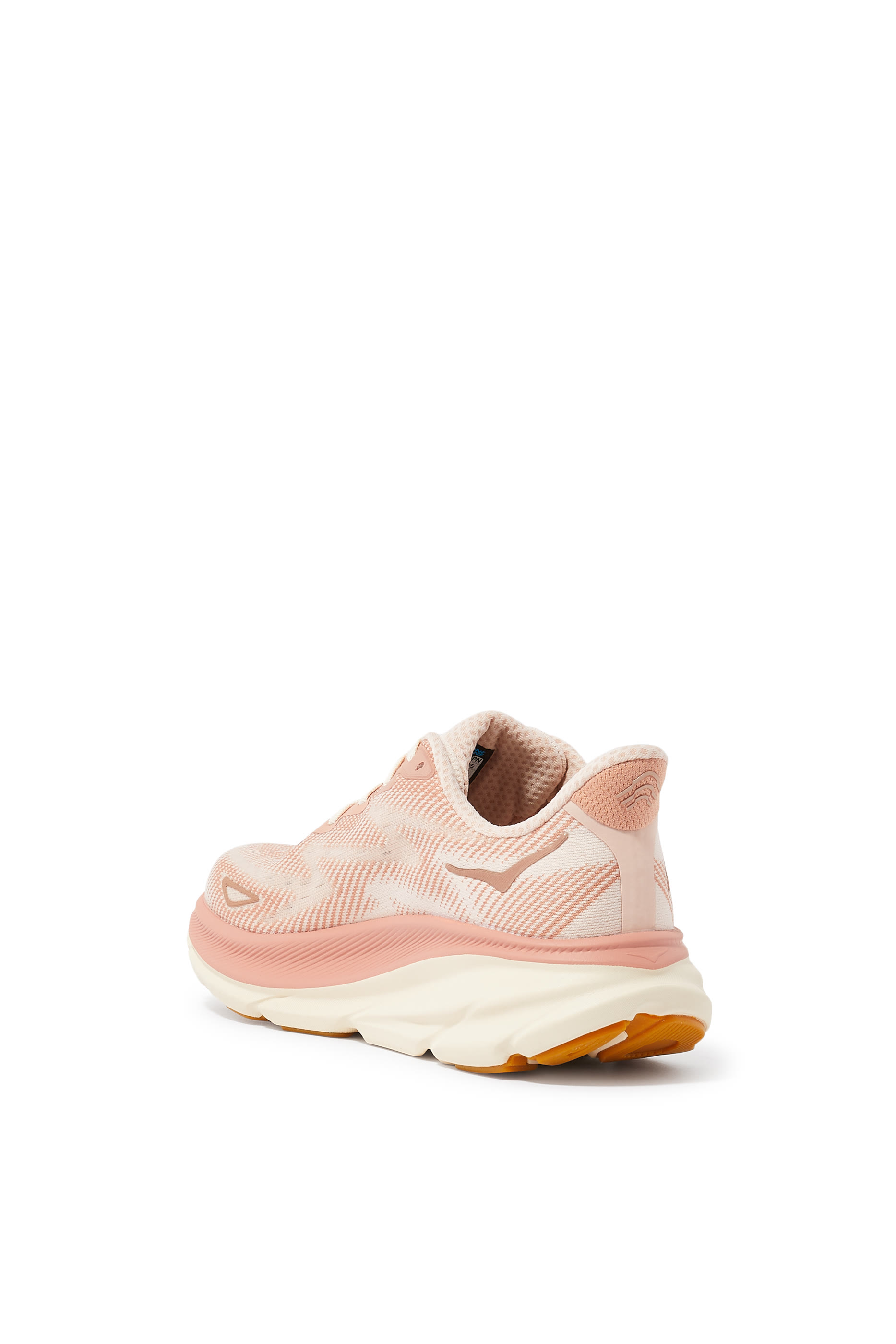 سنيكرز كليفتون 9