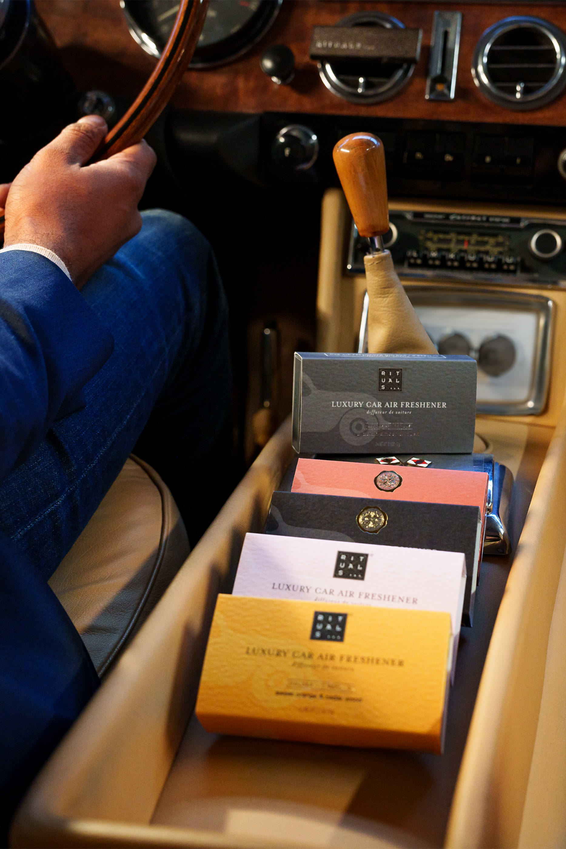 عطر للسيارة بلاك عود وباتشول- ذا ريتوال عود