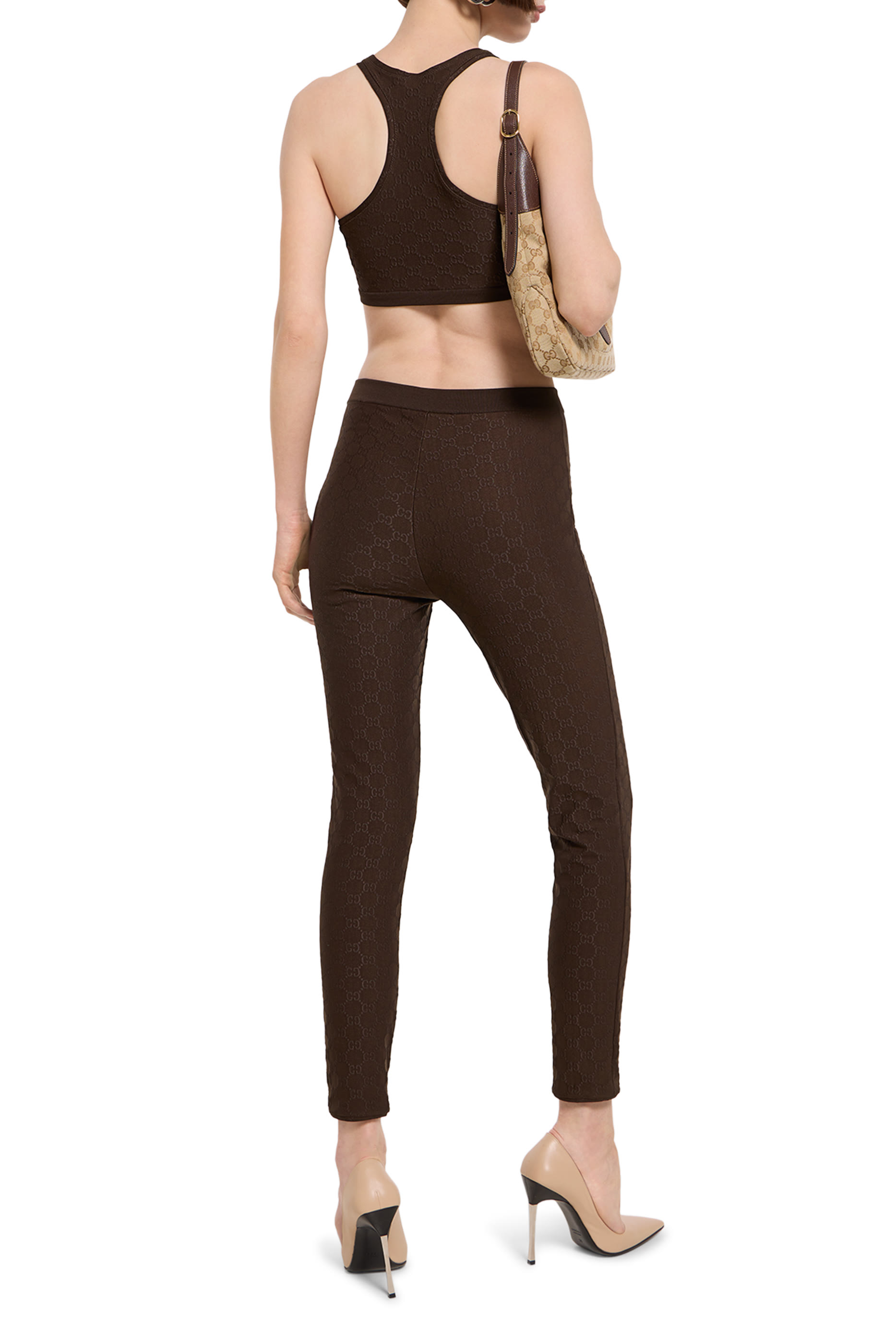 بلوزة بشعار الماركة جاكار