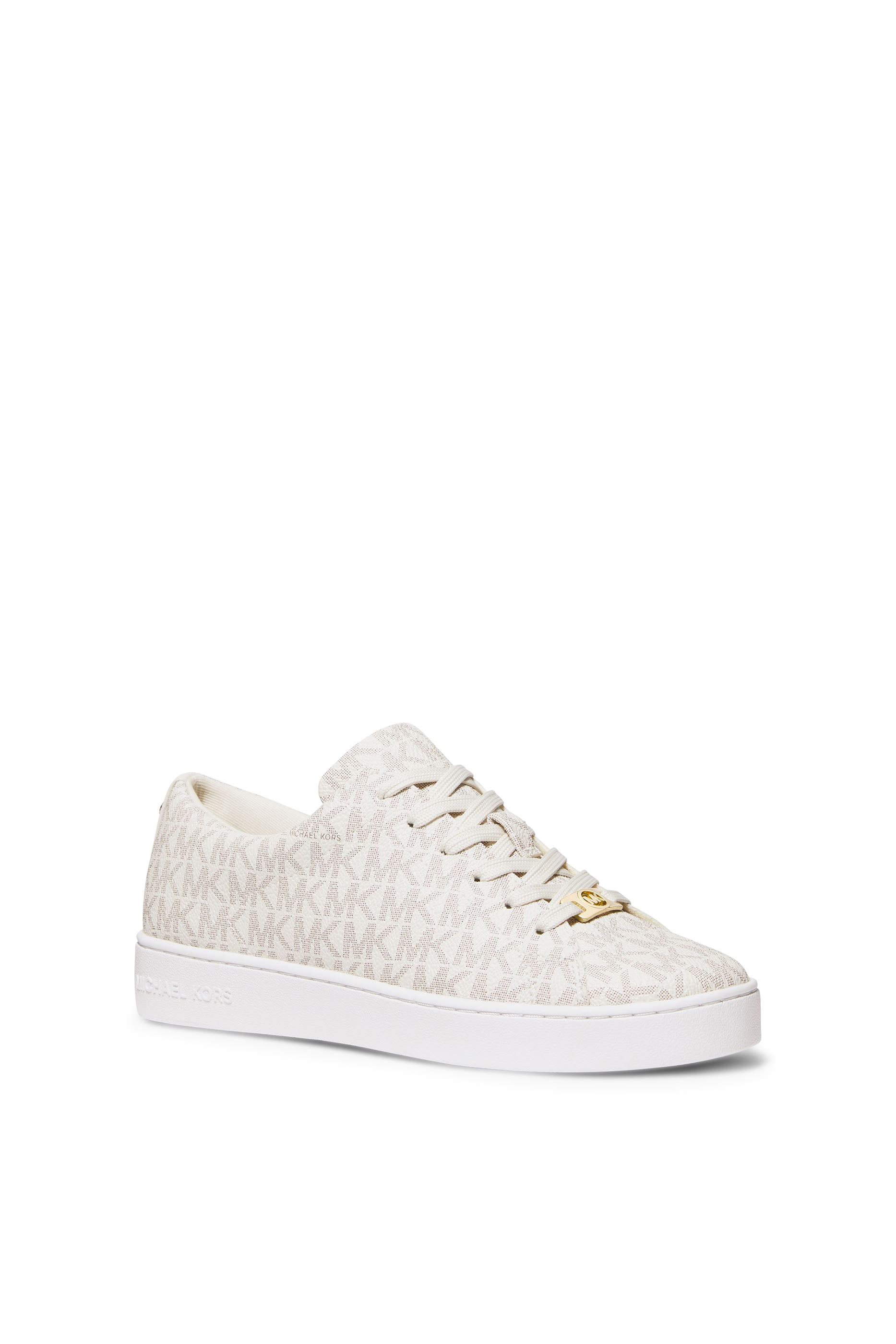 سنيكرز كارتون بشعار الماركة