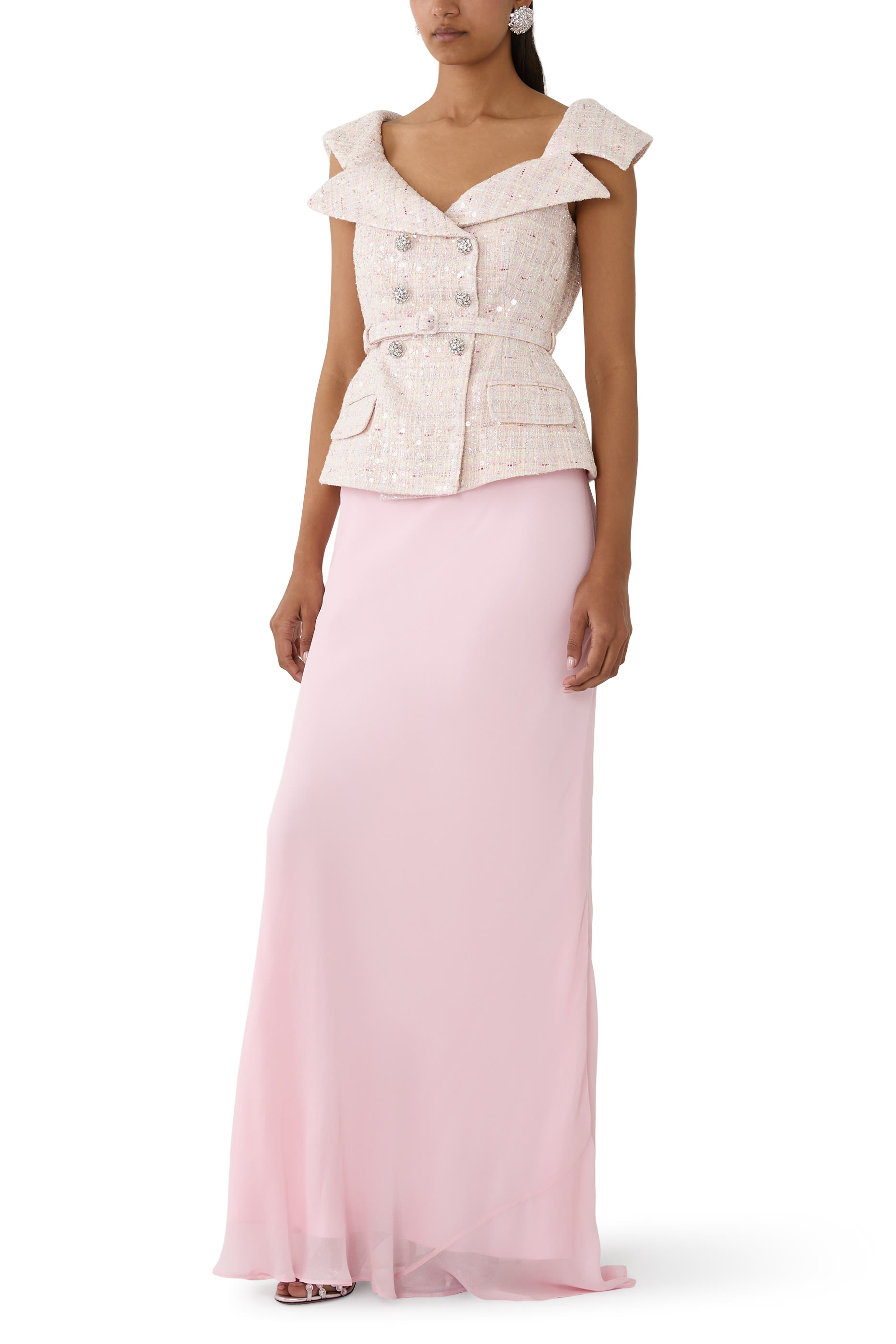 فستان طويل مطرز بترتر بوكليه