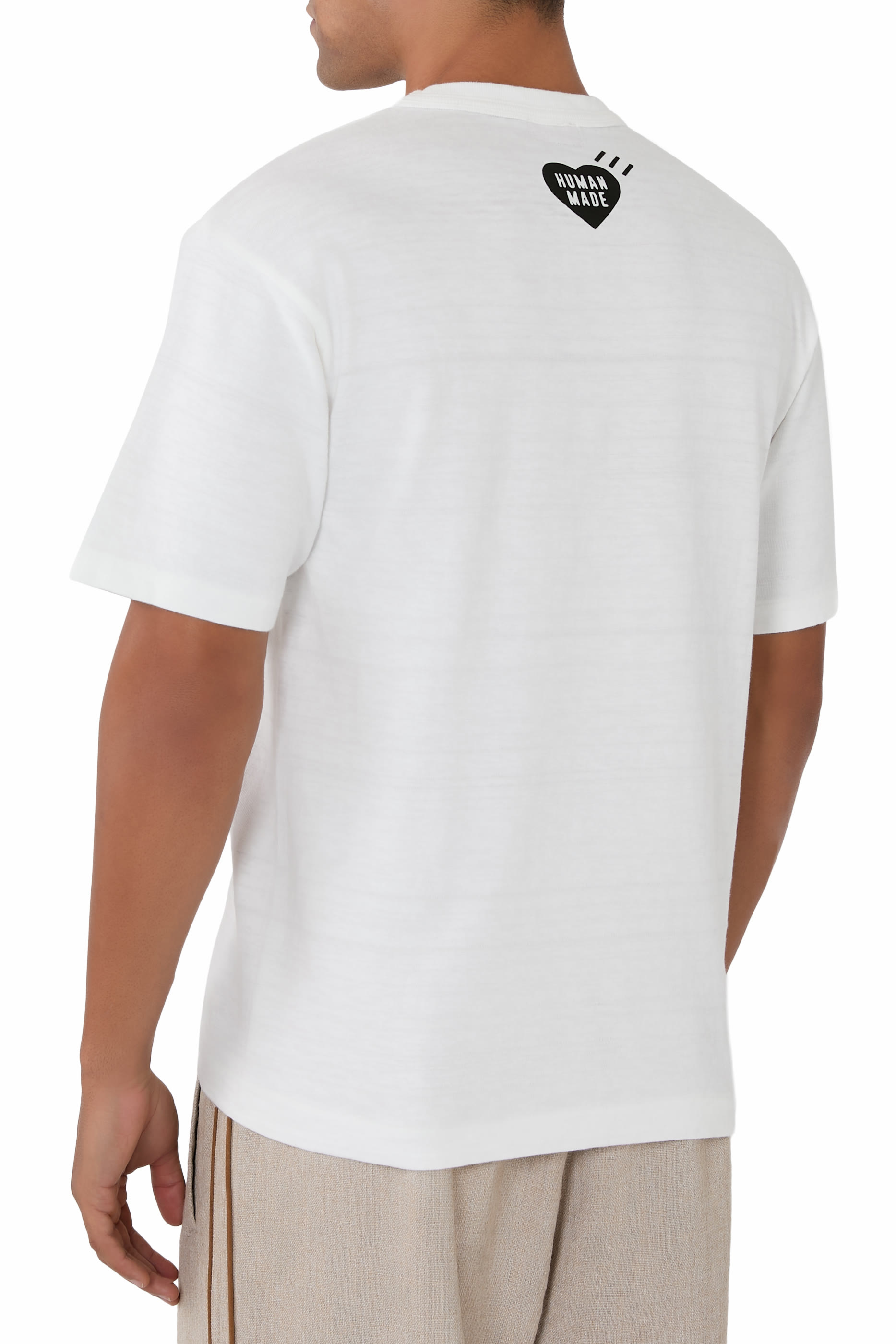 تيشيرن بطبعة غرافيك