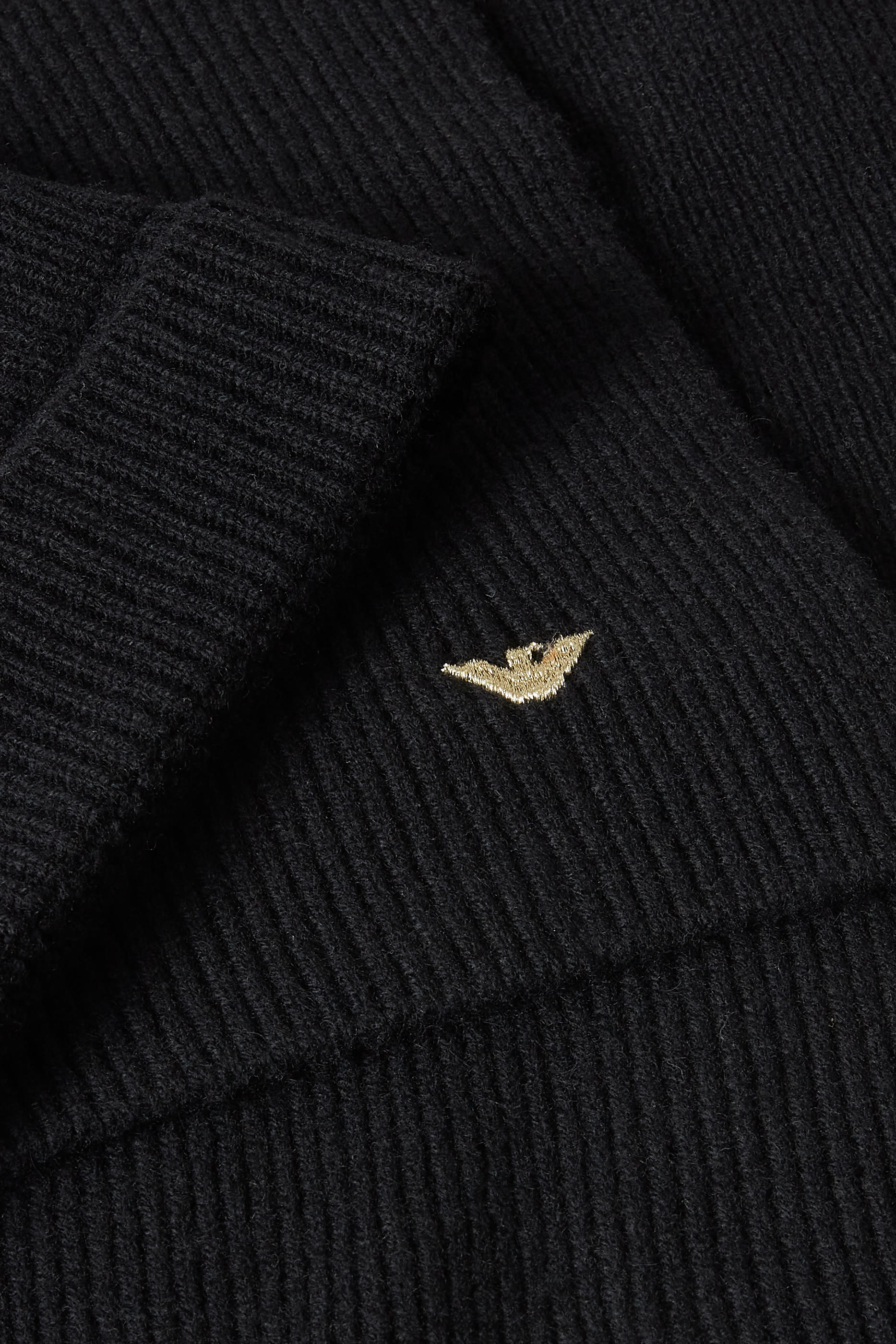 طقم قبعة بيني ووشاح