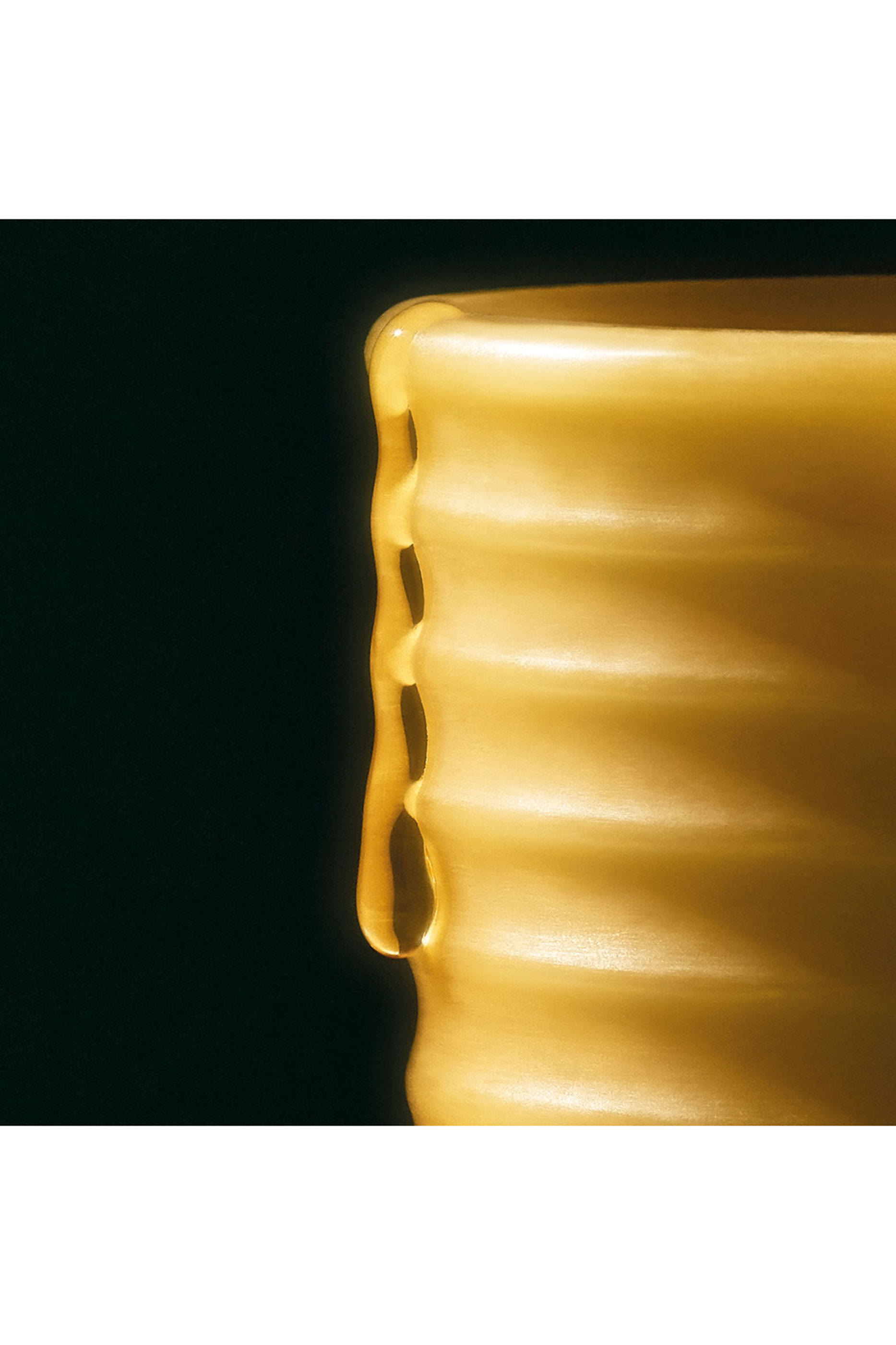 شمعة معطرة شمع العسل متوسطة الحجم