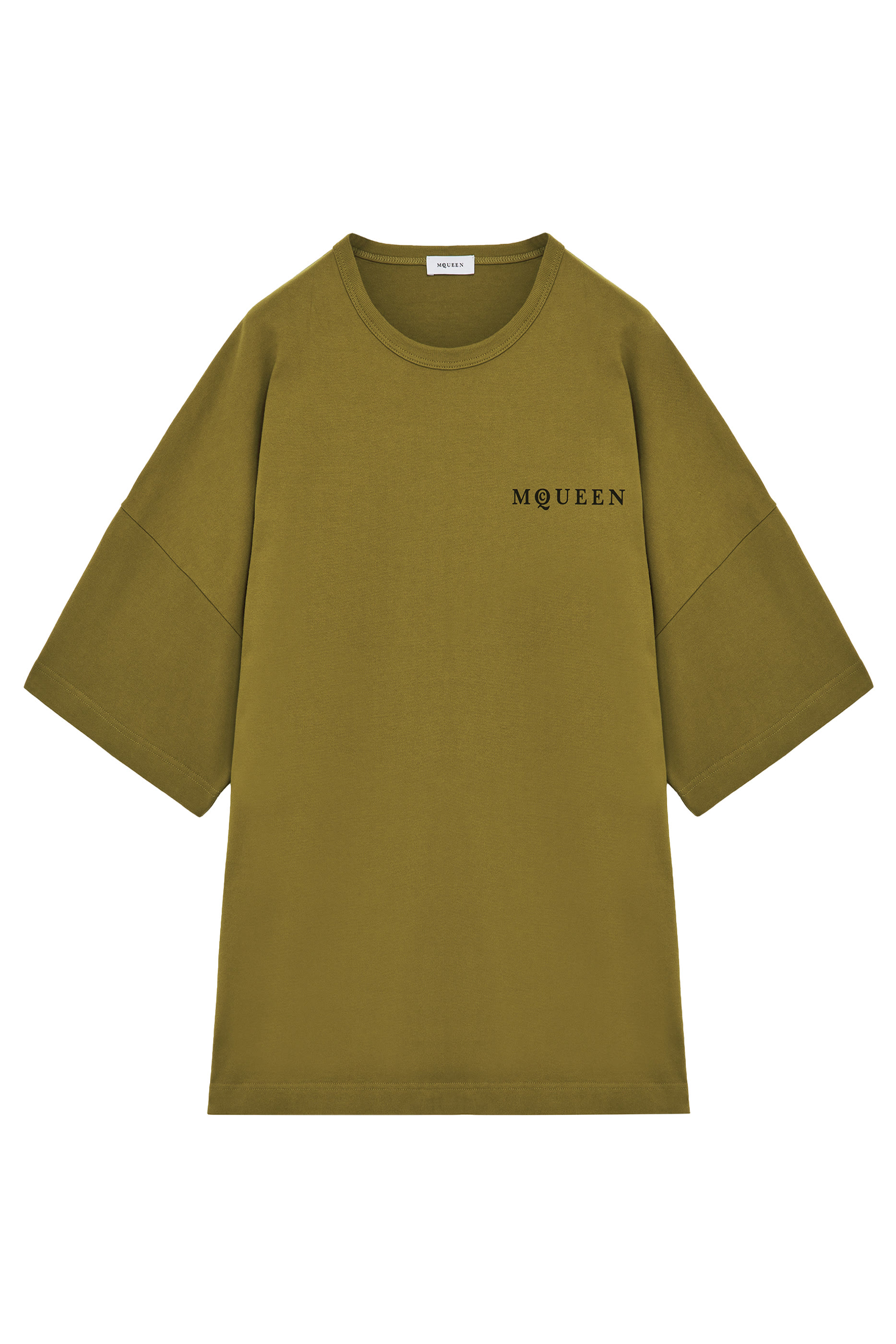 تيشيرت بقصة فضفاضة