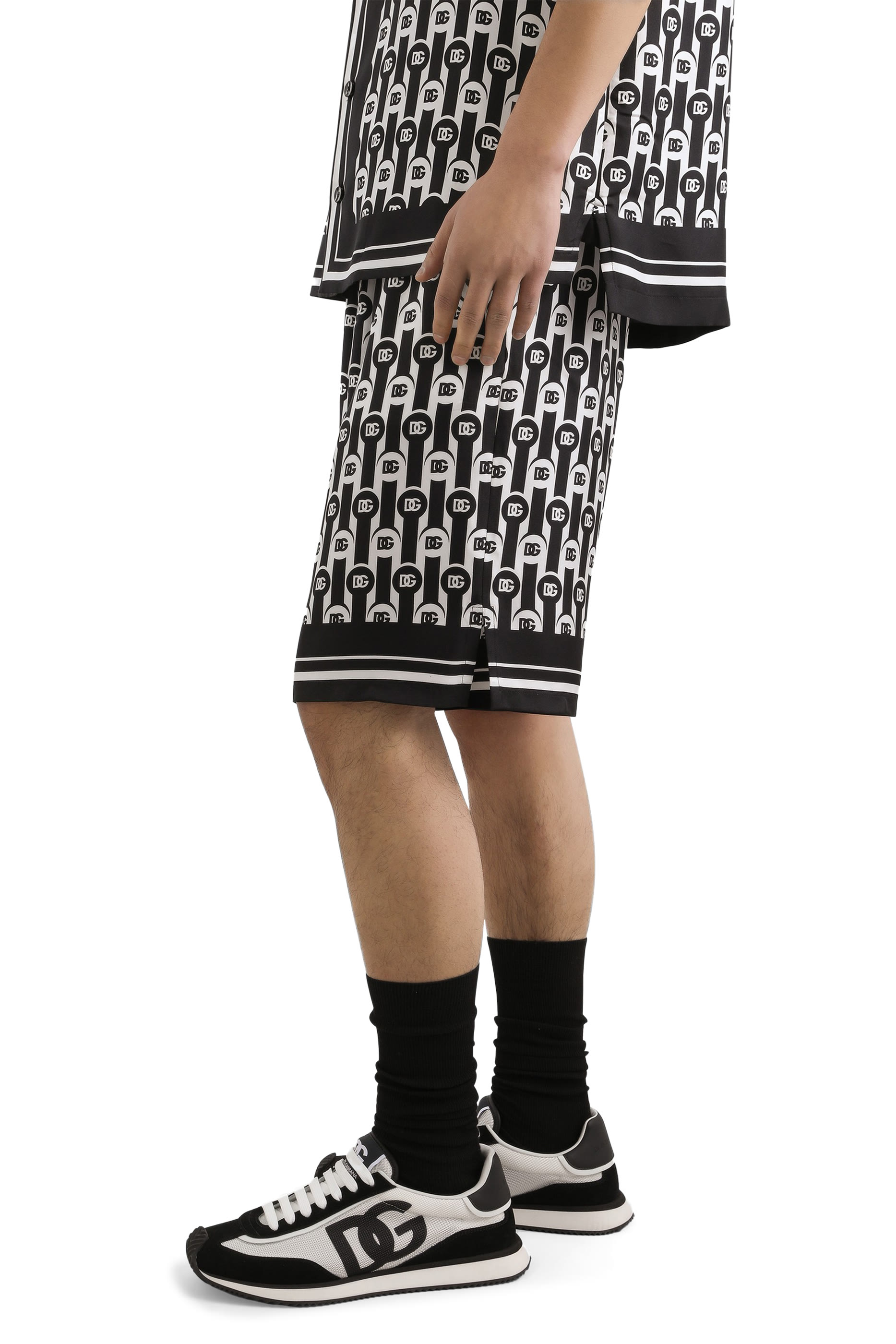 شورت بيرمودا حرير تويل