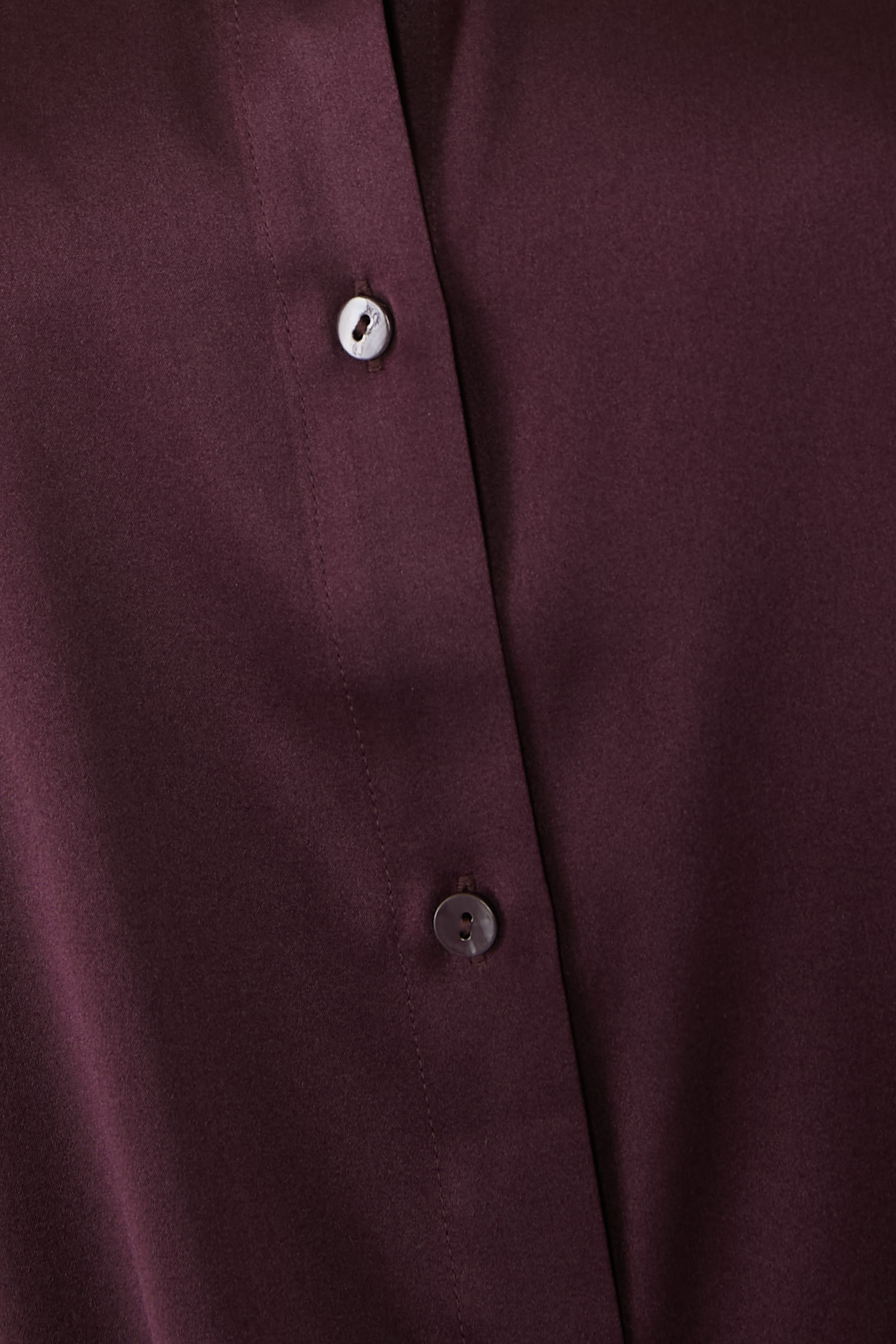 قميص شارموز بياقة كلاسيكية حرير مطاطي