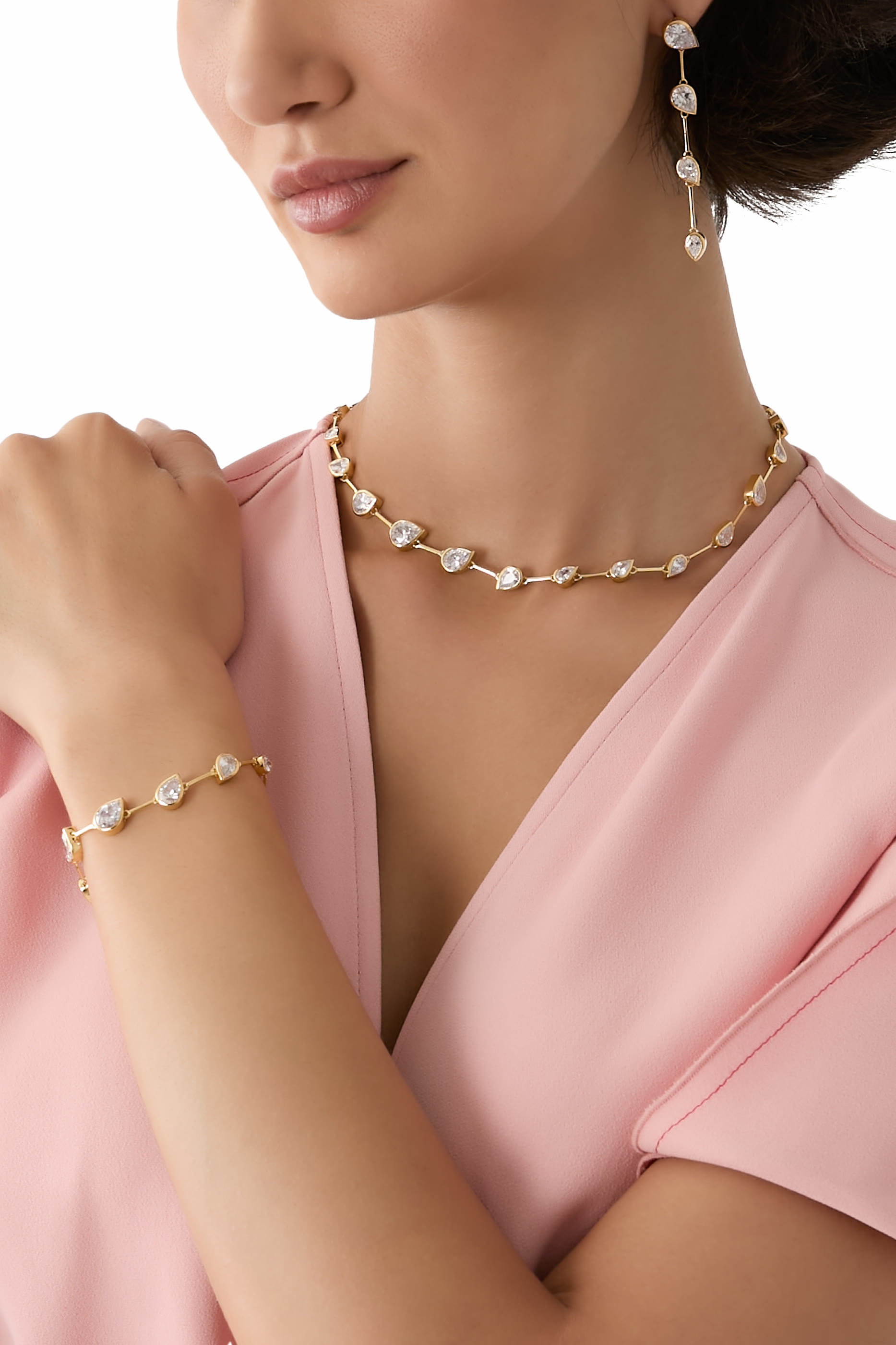 قلادة ميرياد مرصعة بأحجار زركونيا، فضة استرلينية معاد تدويرها مطلية بذهب أصفر عيار 18