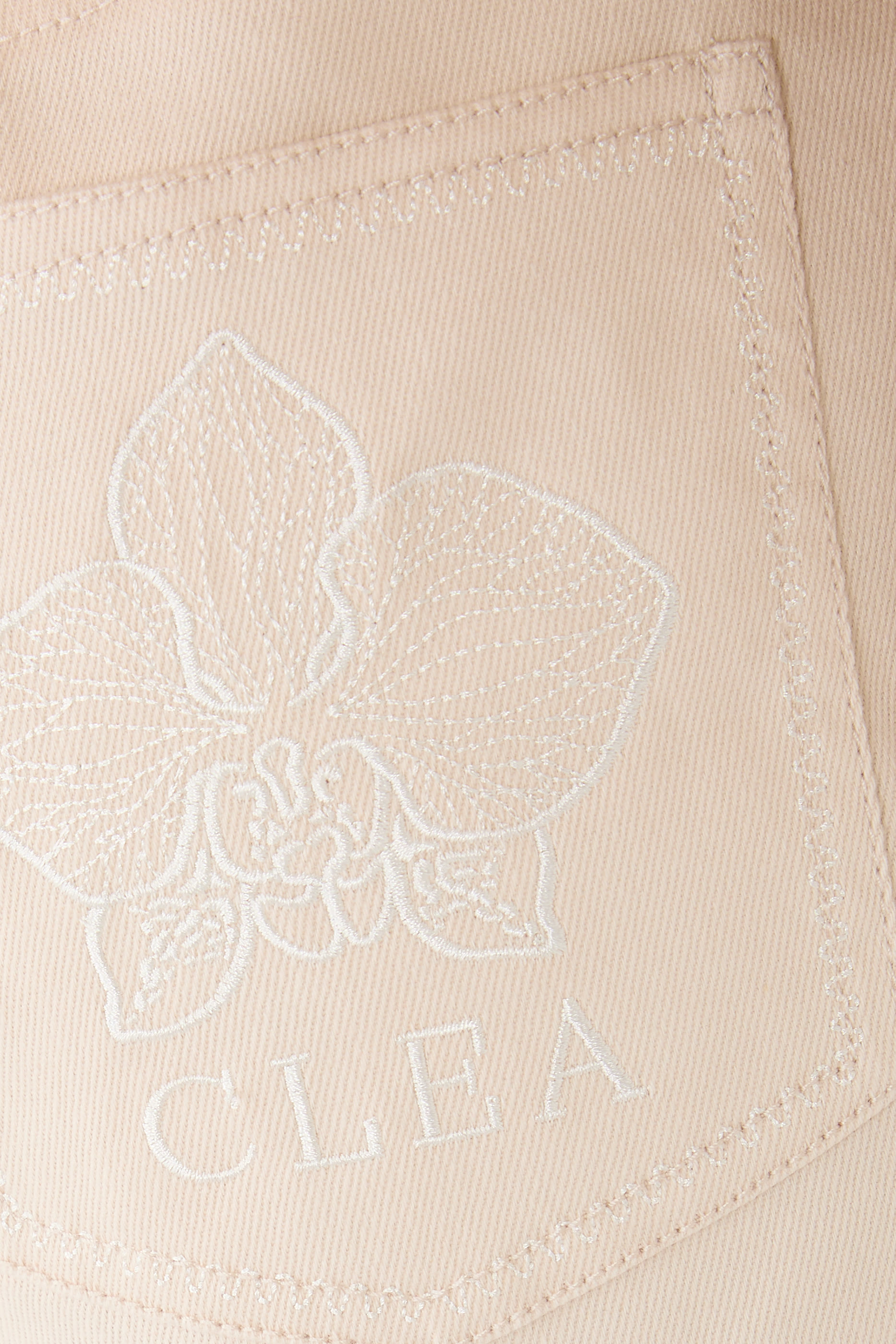 بنطال إلودي