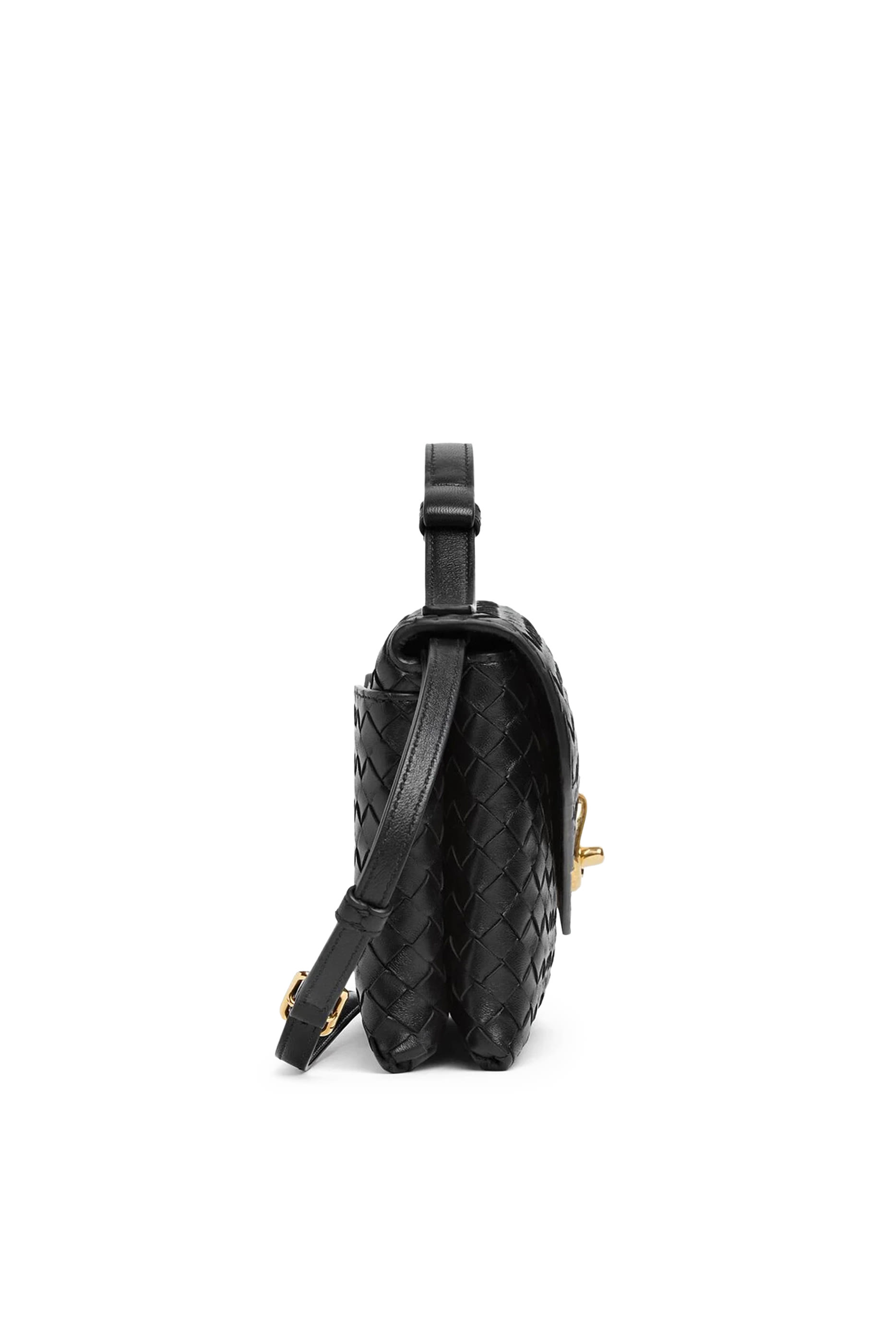 حقيبة كروس بقفل على شكل عقدة