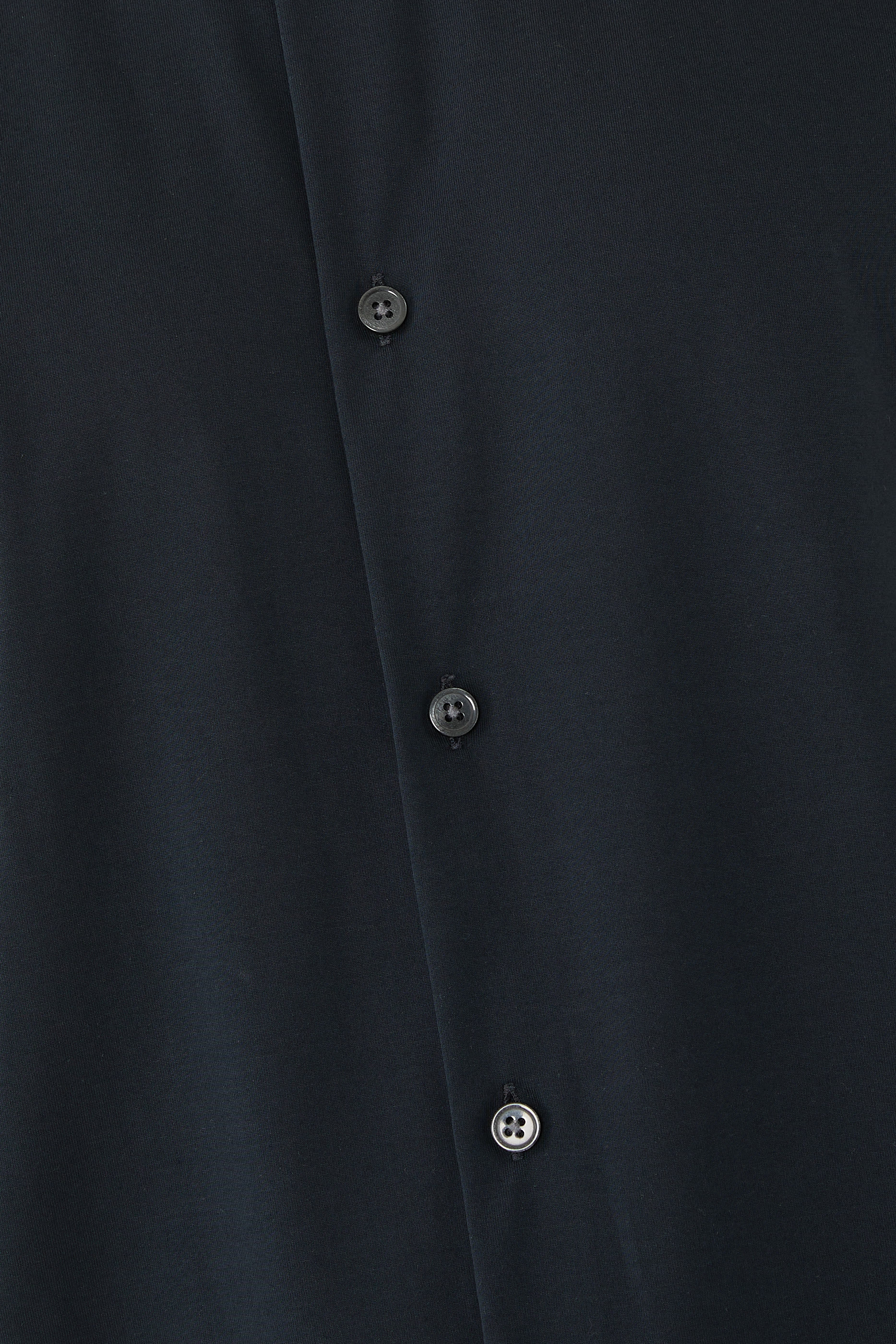 قميص إرفينغ