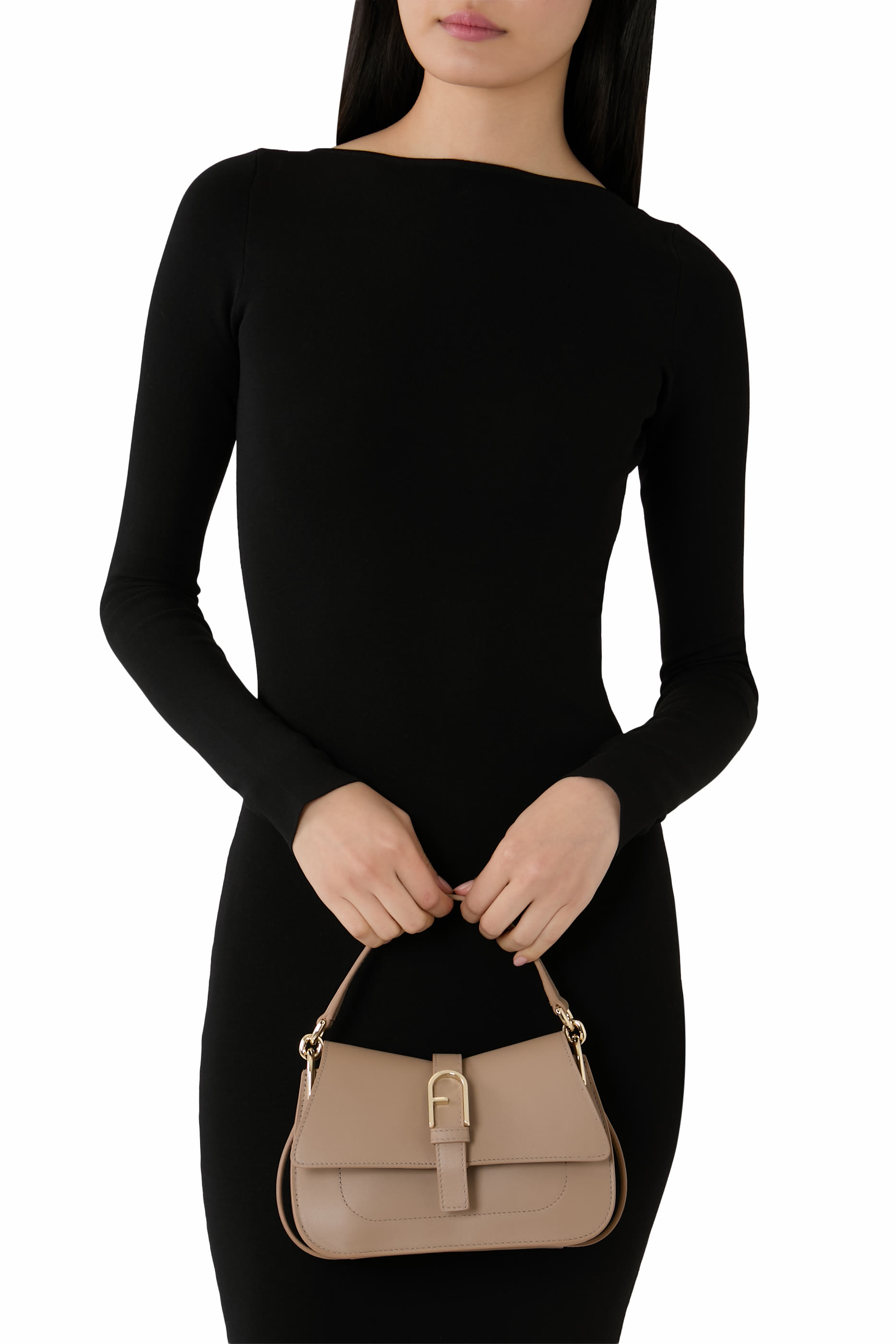 حقيبة فلو صغيرة بيد علوية