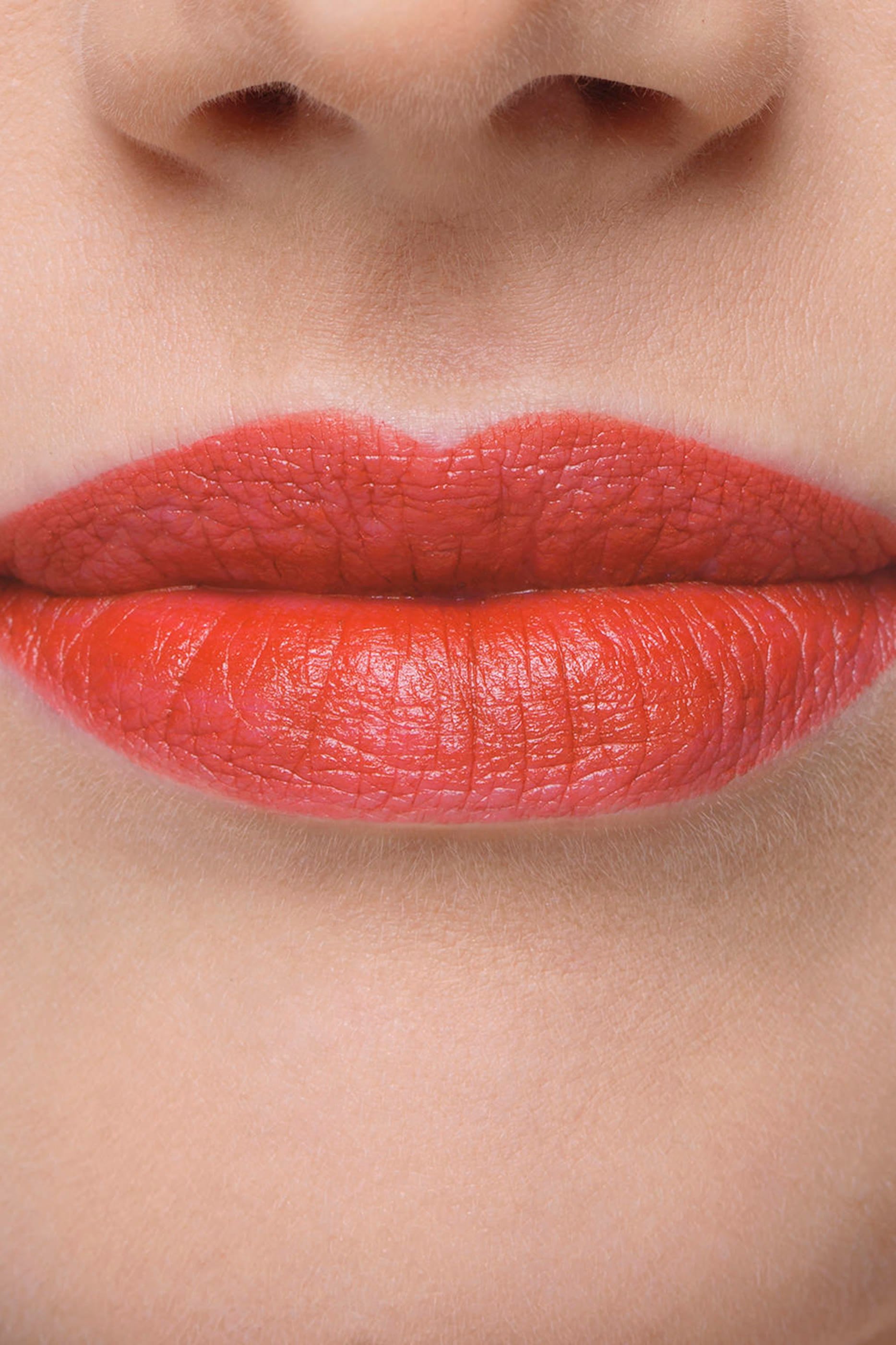 أحمر شفاه لو فايتو روج