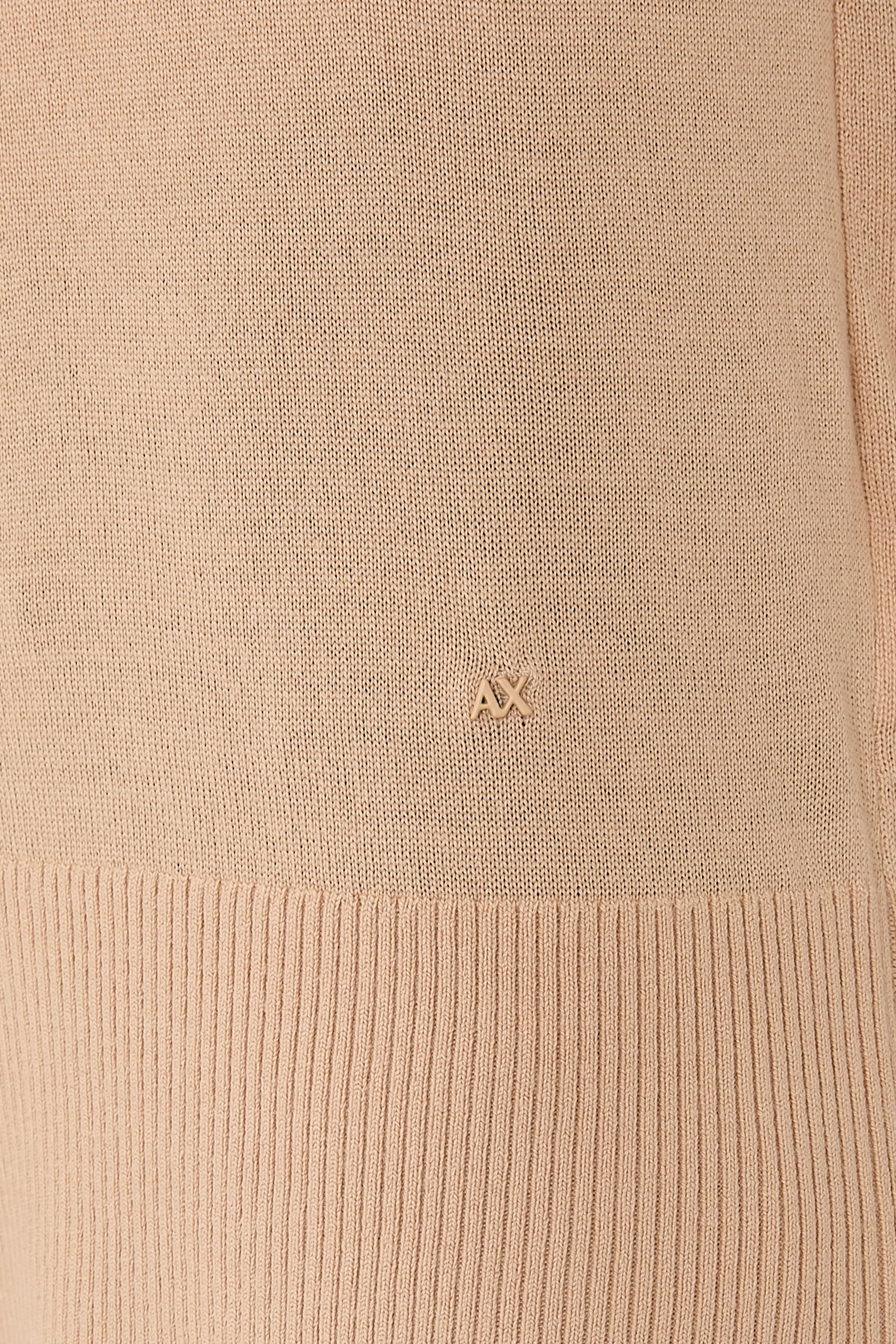 كارديغان سالين دي جيرو بياقة V