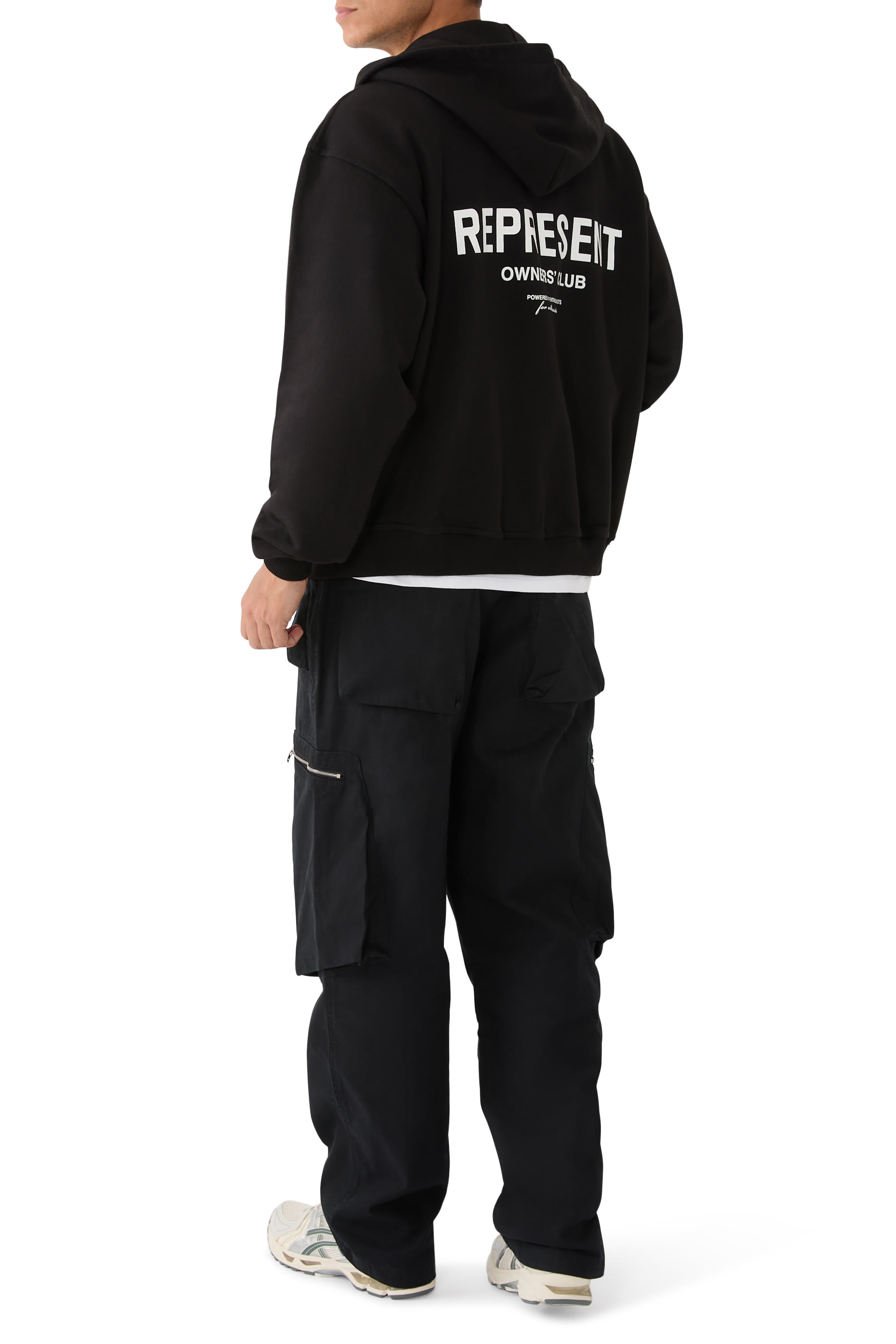 هودي بسحاب وشعار الماركة